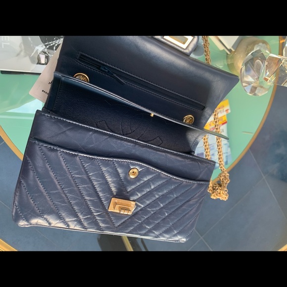 CHANEL  2.55 Reissue Double Flap Bag Chevron Blue w/receipt - Picture 5 of 17